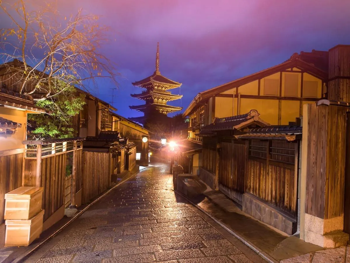 The Pocket Hotel Kyoto Karasuma Gojo 3*,  Giappone